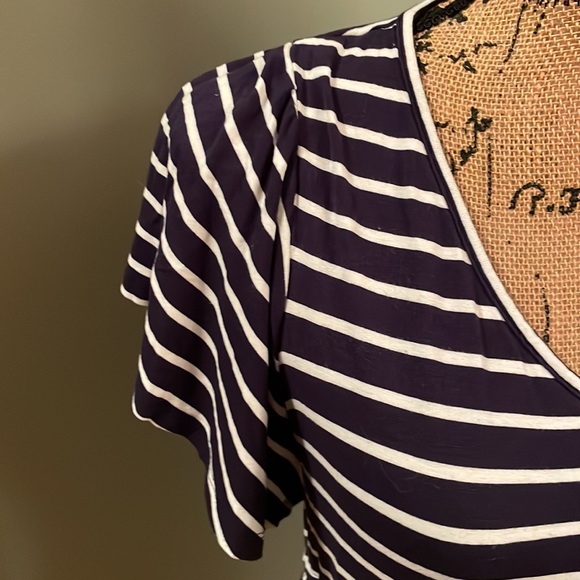 Isabel maternity top. Size small. - Picture 4 of 11